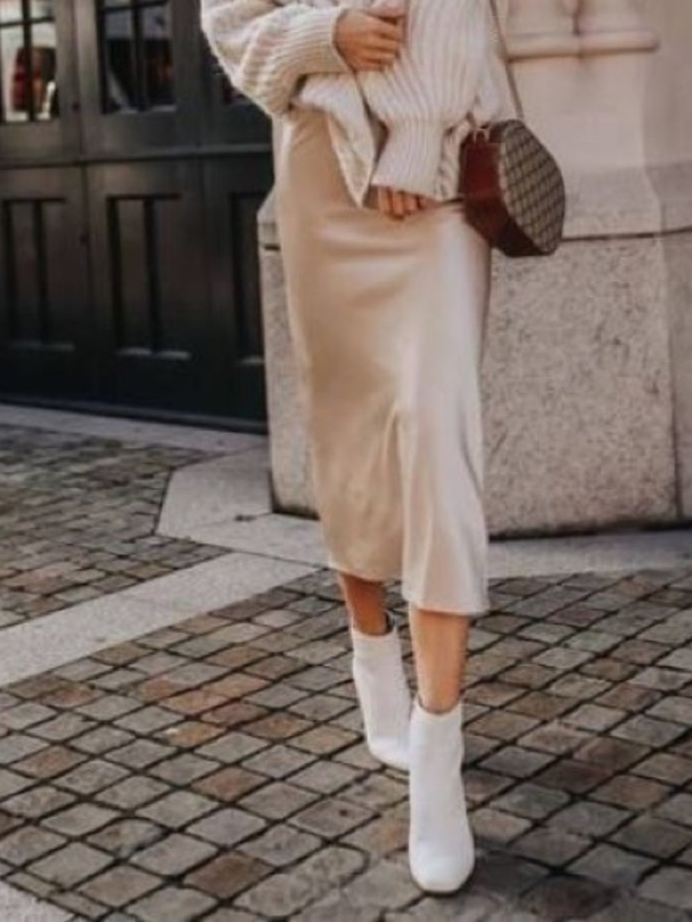 Christian Louboutin Ziptotal 85mm White Leather Ankle Boots Size EU 38